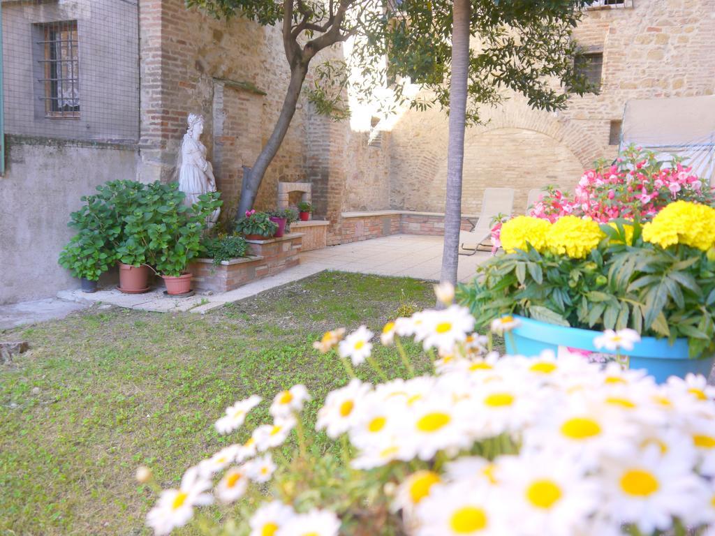 Break And Bed Bed & Breakfast Perugia Exterior photo