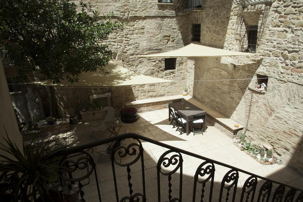 Break And Bed Bed & Breakfast Perugia Exterior photo